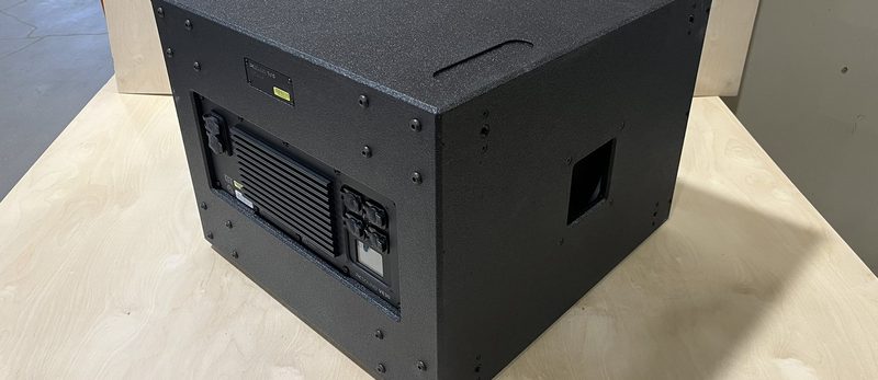 Finished cabinet: amplifier panel and handle pocket